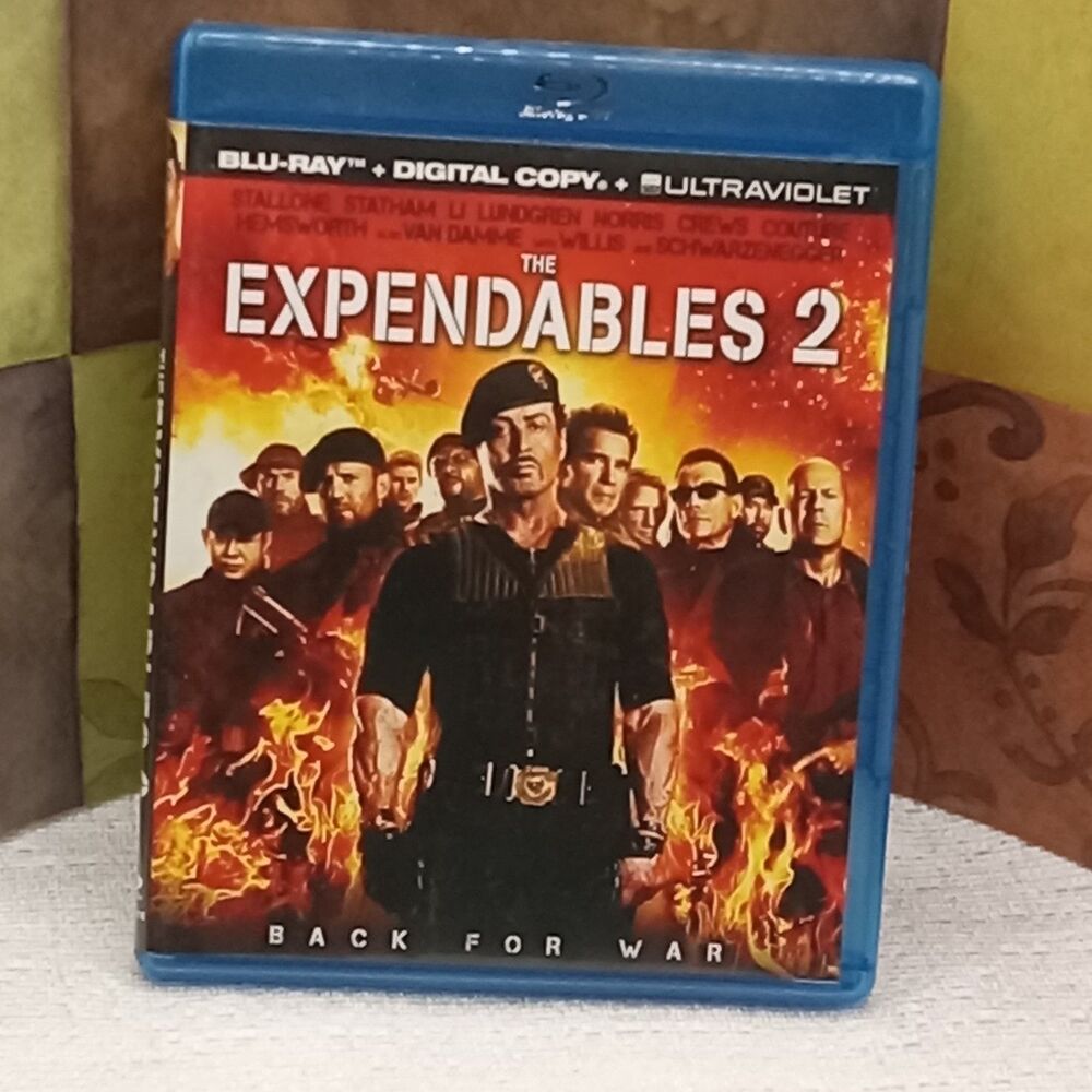 The Expendables 2 Blu-ray DVD Sylvester Stallone Statham Willis Schwarzenegger